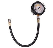 Tire inflating gun with manometer