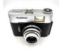 Voigtlander Vitoret F ar 2.8/50 objektīvu