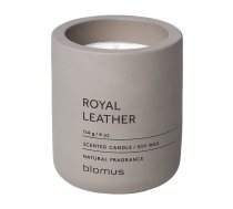 Aromātiskā sojas vaska svece degšanas laiks 24 h Fraga: Royal Leather – Blomus