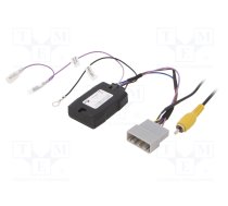 Interface OEM rear view camera and aftermarket HU for Honda (RVC adapter).