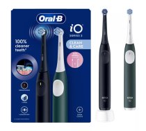 Elektriskā vibrējošā zobu birste Braun Oral-B iO Series 2 — 2 rokturi, melna un meža zaļa, barošanas avots: baterijas, ceļa maciņš