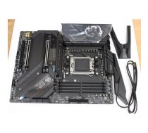 MSI MPG X670E CARBON WIFI-SO lietota atjaunota pamatplate — tikai aizmugures panelis un antena