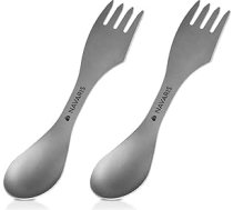 Navaris 3-in-1 titāna kempinga galda piederumu komplekts ar 2-2 x Outdoor Spork - Naža karotes dakša ar maisu - Galda piederumu kombinācija - Ceļojumu galda piederumi pelēkā krāsā