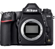 Nikon D780