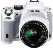 Pentax 18 - 50 mm K-S2 digitālā spoguļkamera ar objektīvu - balta