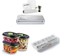 FoodSaver VS0100X kompakts pārtikas vakuumiepakotājs ar rokas vakuumiepakotāju | 3 x konservēšanas un marinēšanas vakuuma trauki | 3 x vakuuma ruļļi | 4 x maisiņi | Sudraba ar baltiem akcentiem