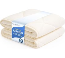 Pen pol Antialerģiska visu sezonu sega 135 x 200 cm 1000 g - Piemērota alerģijas slimniekiem - Mikrošķiedras pārvalks - Silikona šķiedras pildījums - Mazgājama līdz 60°C - Mīksta un elpojoša - Ražota ES - Ekru krāsā