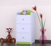 Kumode Happy K01 Platums: 45 cm, Dziļums: 44 cm, Izgatavošanas materiāls: MDF plātne, Ar atvilktnēm: 1, Ar spoguli: nē, Korpusa krāsa: balts, Elementu krāsa: zaļš, Atvilktņu skaits: 3