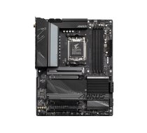 AORUS X670 ELITE AX - 1.0 - motherboard - ATX - Socket AM5 - AMD X670 X670 AORUS ELITE AX