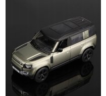 Bburago 2022 Land Rover Defender 110 green 1:24 BBURAGO