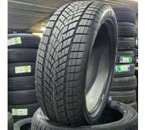 215/60R17 Goodyear UltraGrip Ice SUV Gen-1 96T SCT