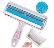 Brush roller roller for cleaning off dog hair  Brush roller roller for cleaning off dog hair