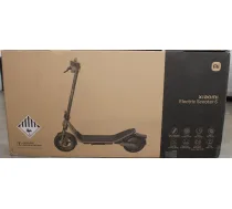 SALE OUT. Xiaomi Electric Scooter 6 GL Xiaomi 24 month(s) DAMAGED PACKAGING AND PAINT.ITEM IS SCRATCHED DIRTY ( BHR08R2GLSO 2000001433461 )