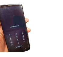 Paroles noņemšana uz Samsung Galaxy S9 SM-G950F