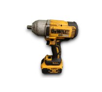 DeWALT DCF899