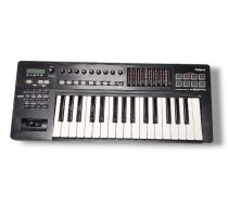 Roland A-300 Pro