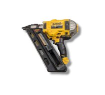 DeWalt DCN692