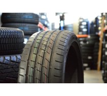 Lassa - DRIVEWAYS SPORT - 235/40 R18C