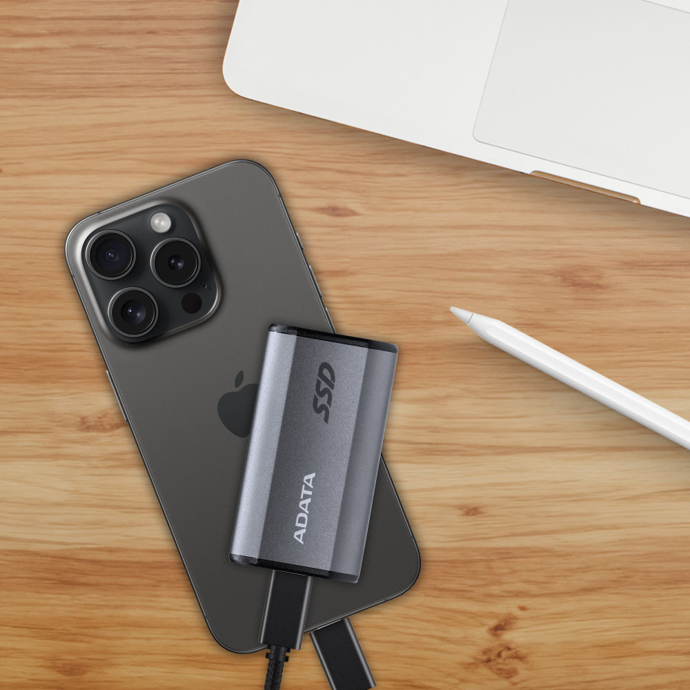 Adata SE880 product photo