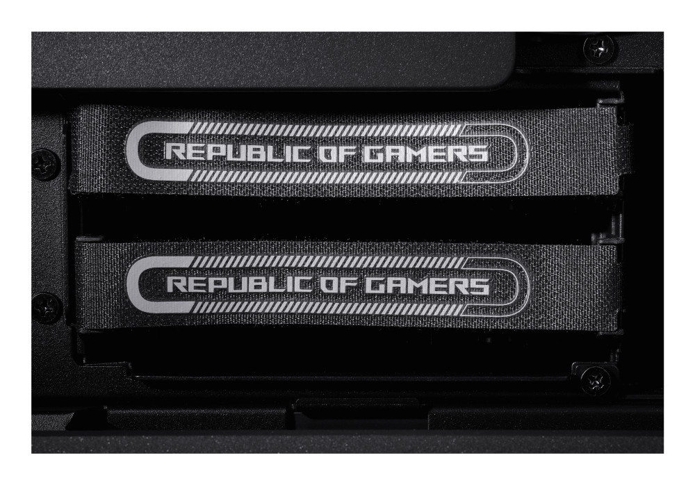 ASUS ROG Hyperion GR701 BTF Edition product photo