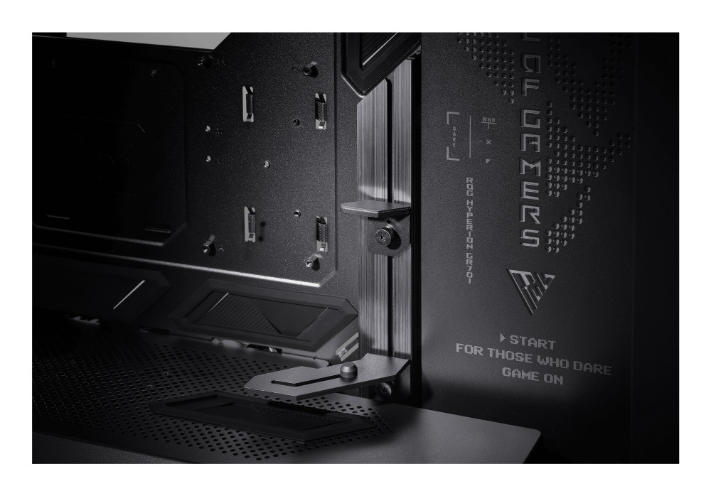 ASUS ROG Hyperion GR701 BTF Edition product photo