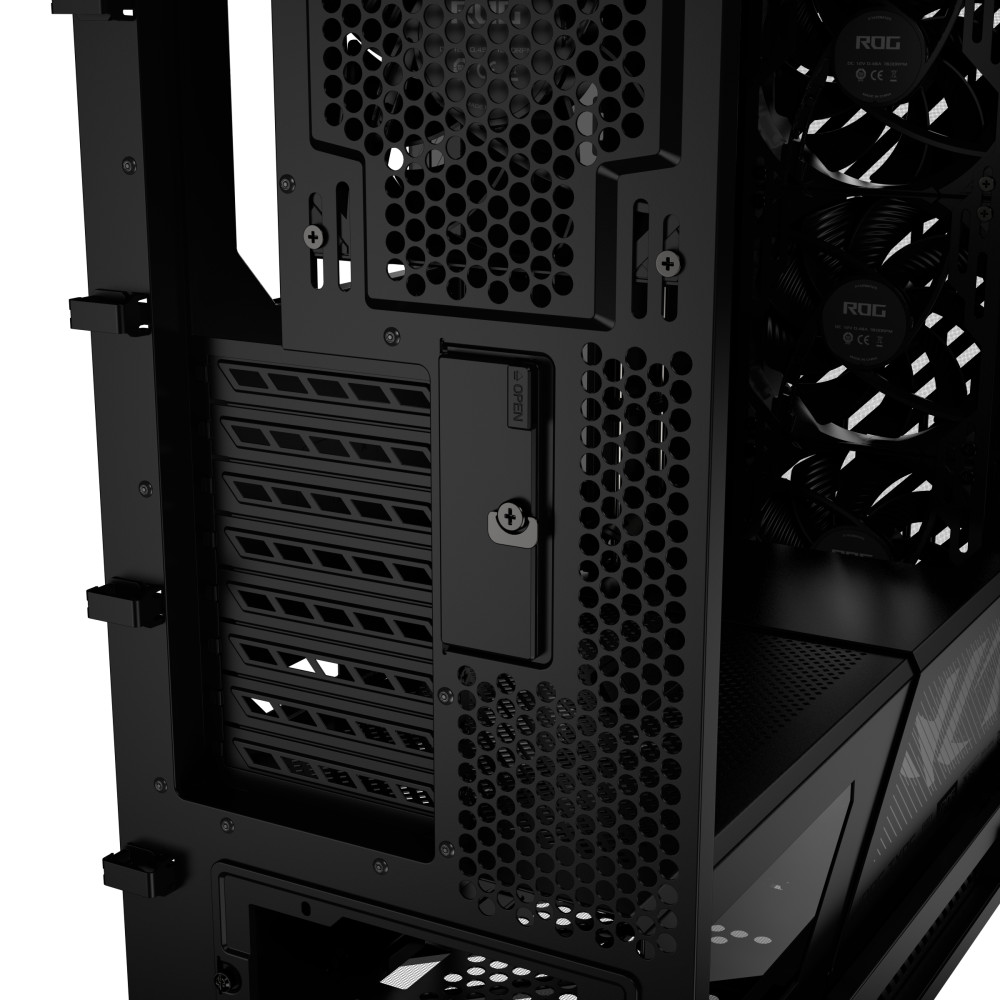 Asus ROG Strix Helios GX601 product photo