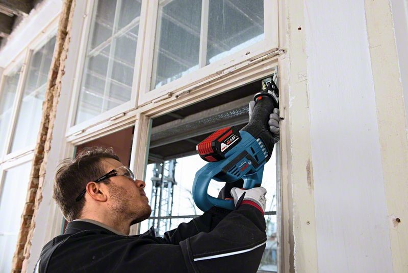 Bosch GSA 18V-32 product photo