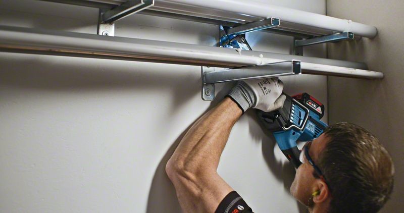 Bosch GSA 18V-32 product photo