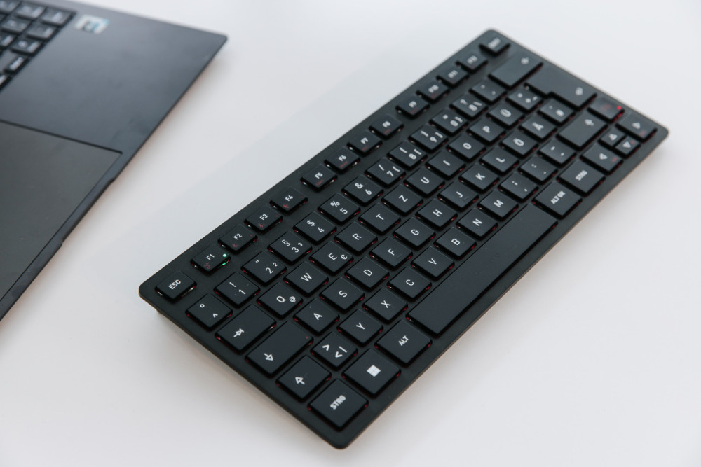 Cherry KW 9200 MINI product photo