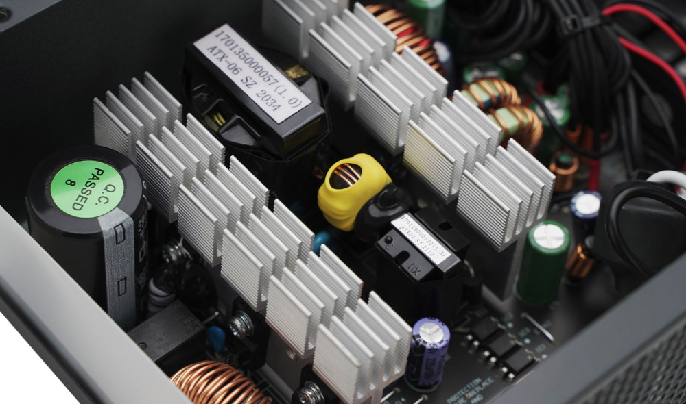 Deepcool PF750 product photo
