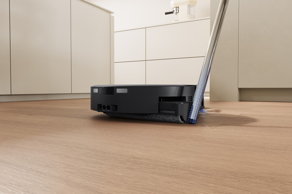Ecovacs DEEBOT T90 PRO OMNI product photo