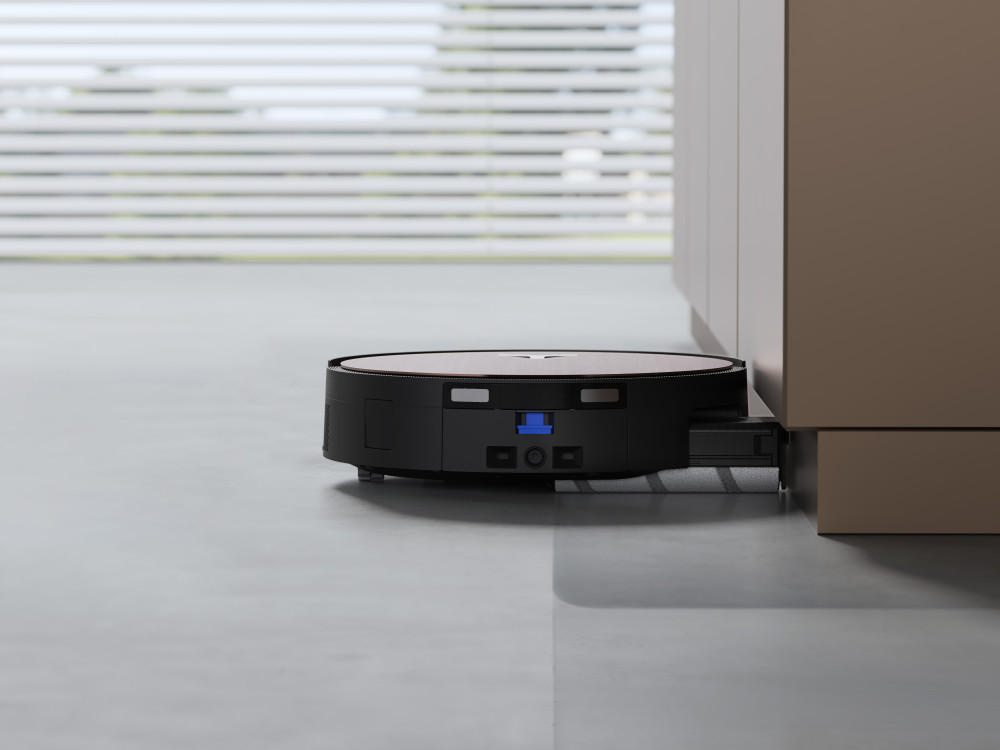 Ecovacs Deebot X11 OmniCyclone product photo
