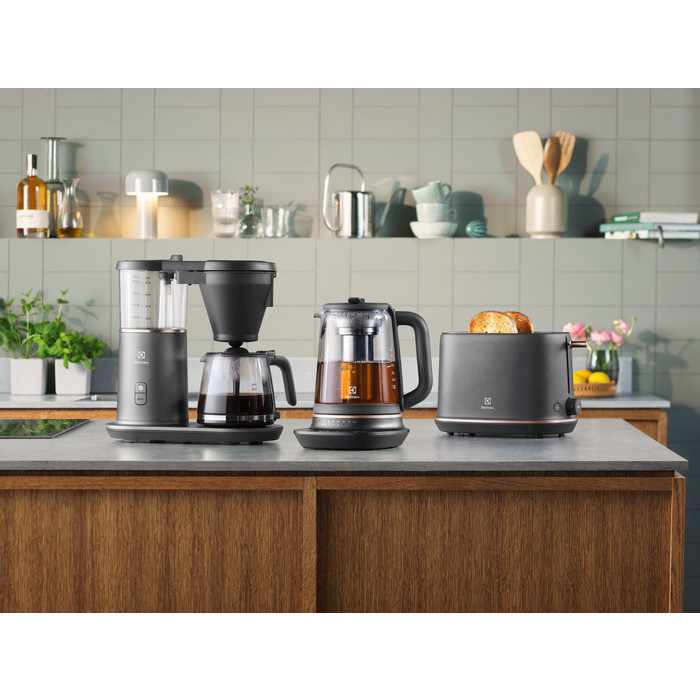 Electrolux E7T1-6BP product photo