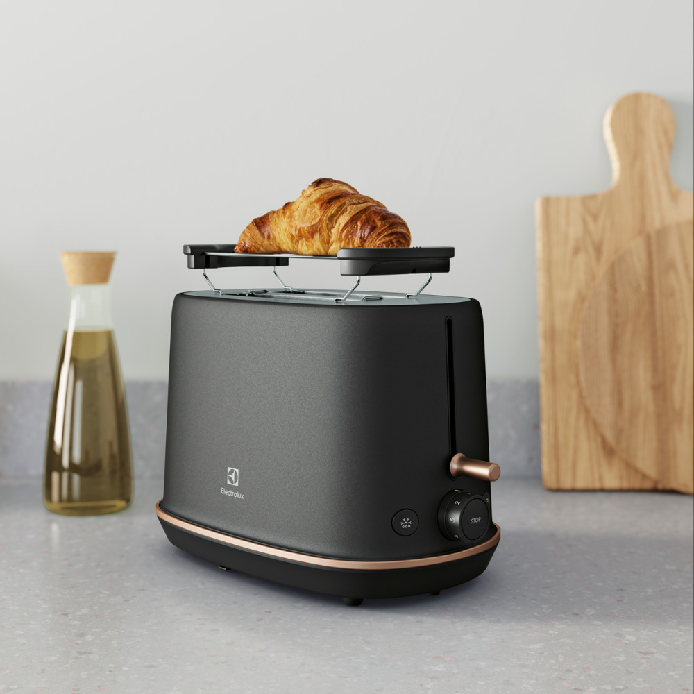 Electrolux E7T1-6BP product photo