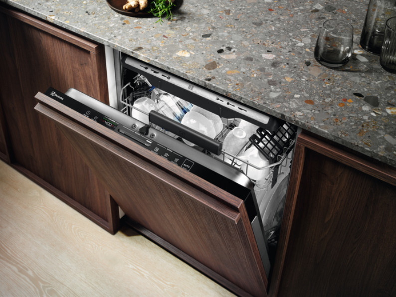 Electrolux EEG69405L product photo