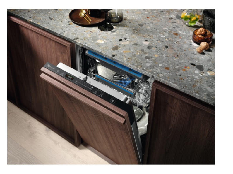 Electrolux EEM43211L product photo