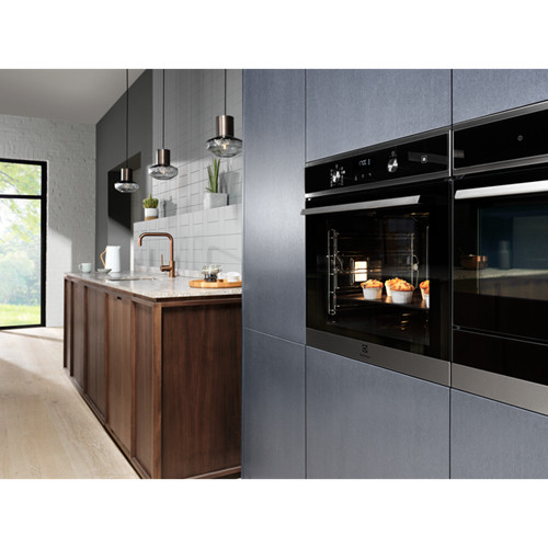 Electrolux EOD3H70X product photo