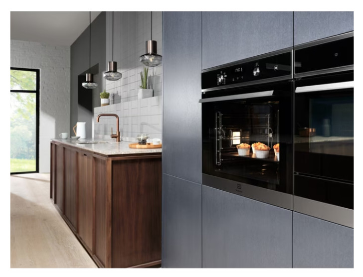 Electrolux EOD4P57H product photo