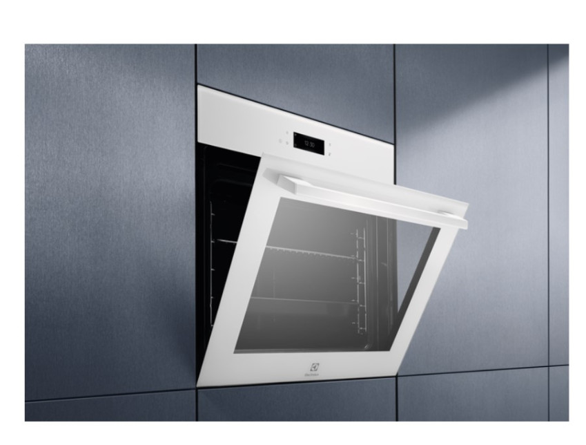 Electrolux EOE8P39WV product photo