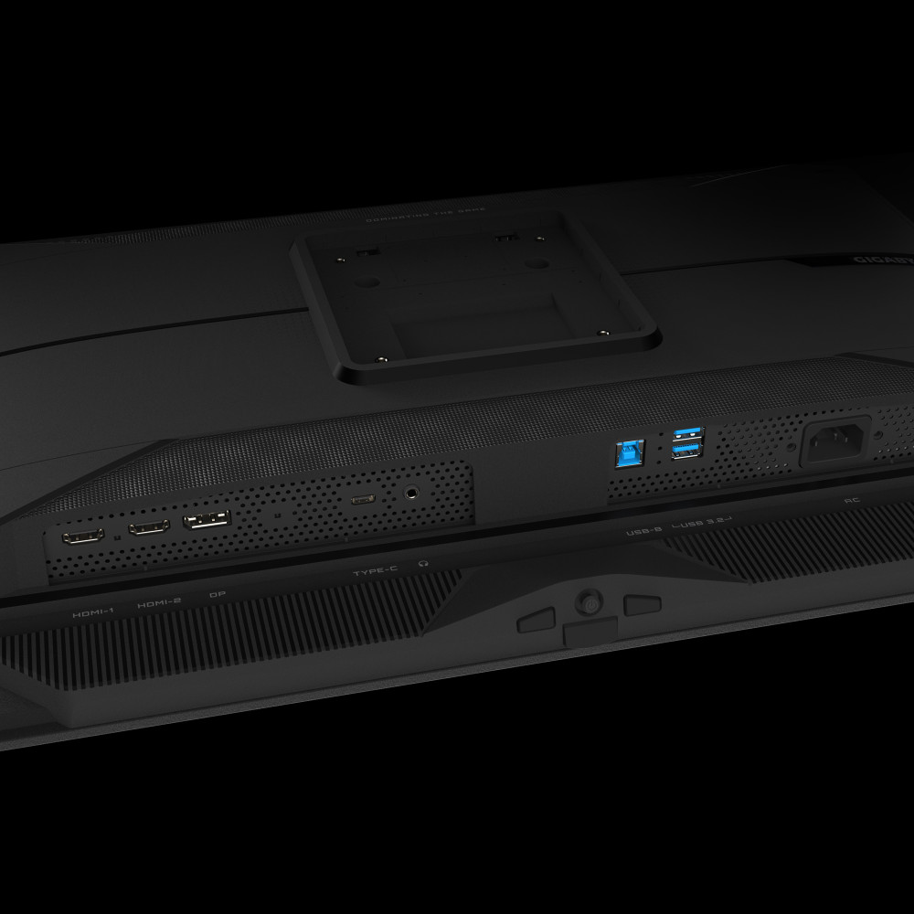 Gigabyte MO32U product photo