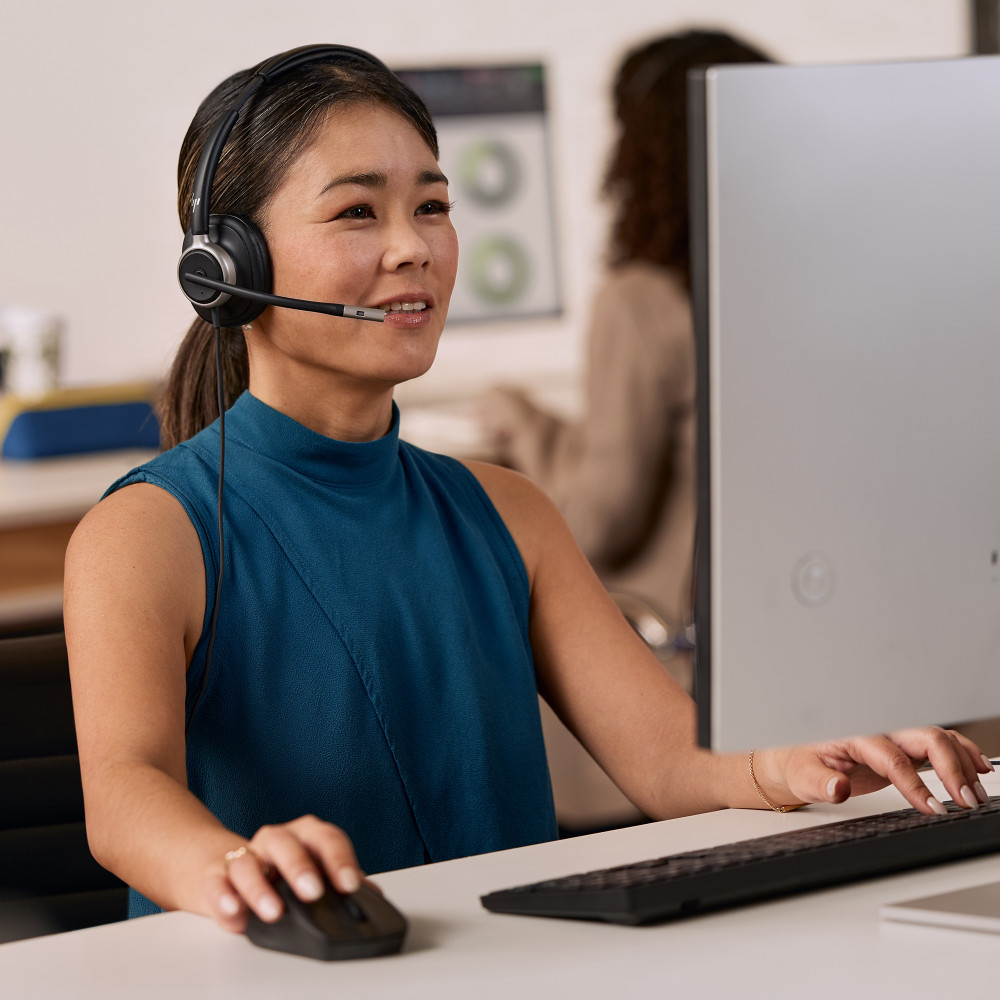 HP Poly Mission 815 product photo