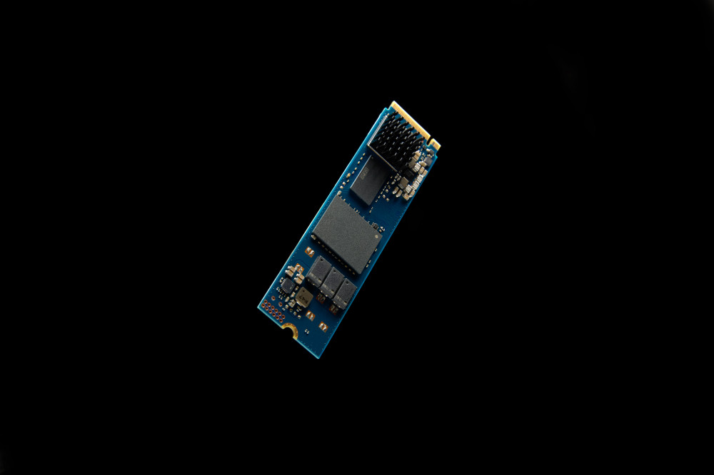 Kingston DC2000B product photo
