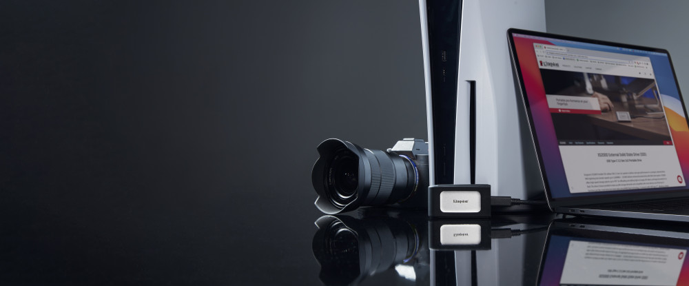 Kingston XS2000 product photo