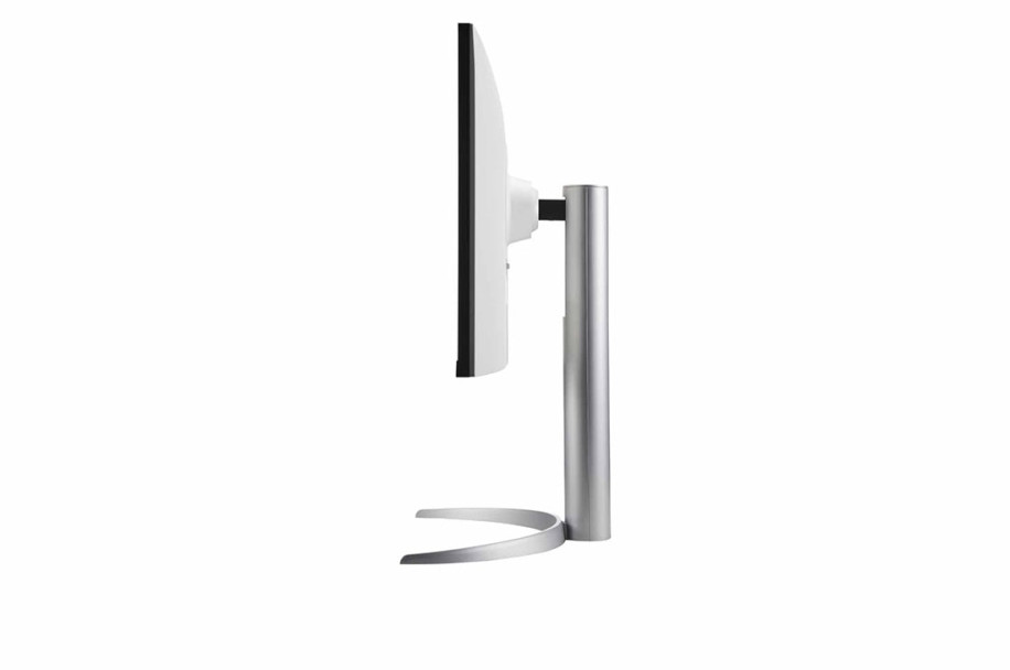 LG UltraFine 27UQ850V-W product photo