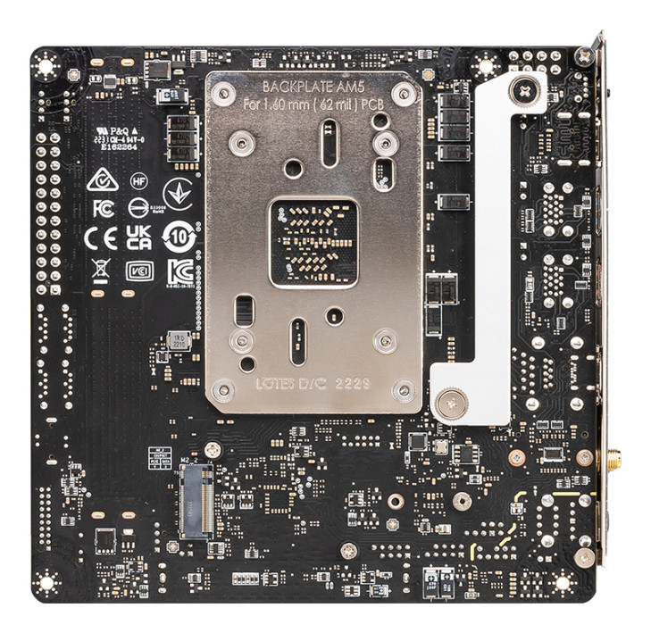 MSI MPG B650I Edge WIFI product photo