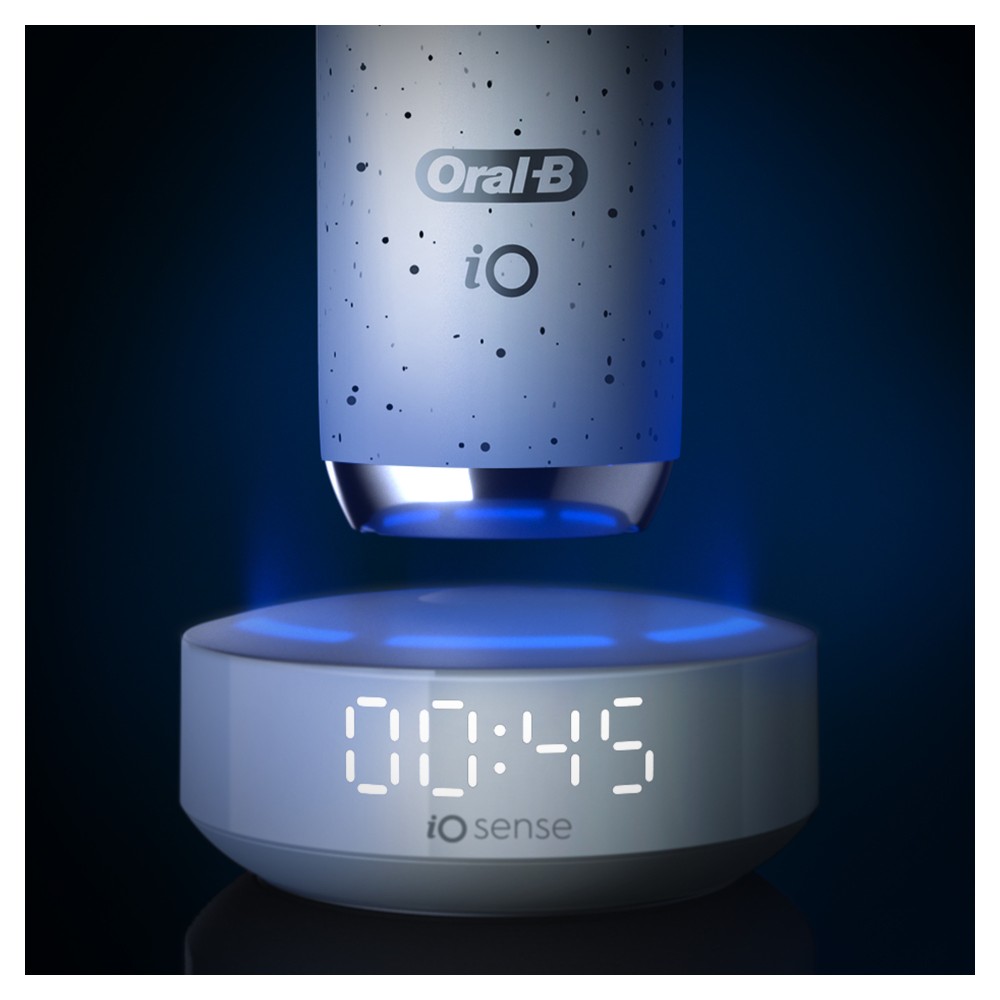 Oral-B iO Series 10 product photo