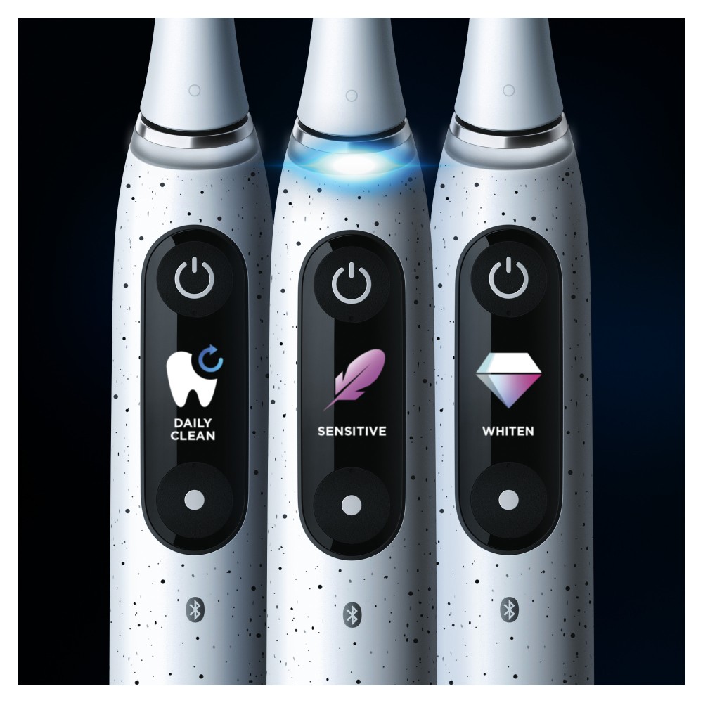 Oral-B iO Series 10 product photo