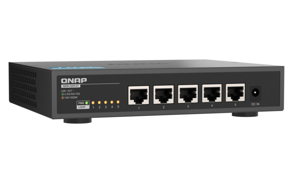 Qnap QSW-3205-5T product photo