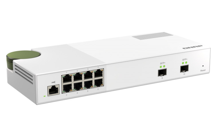 Qnap QSW-M2108-2S product photo