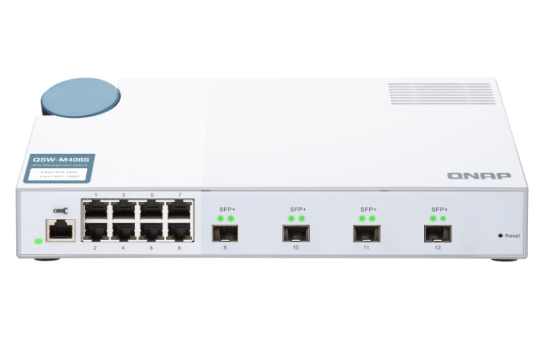 Qnap QSW-M408S product photo